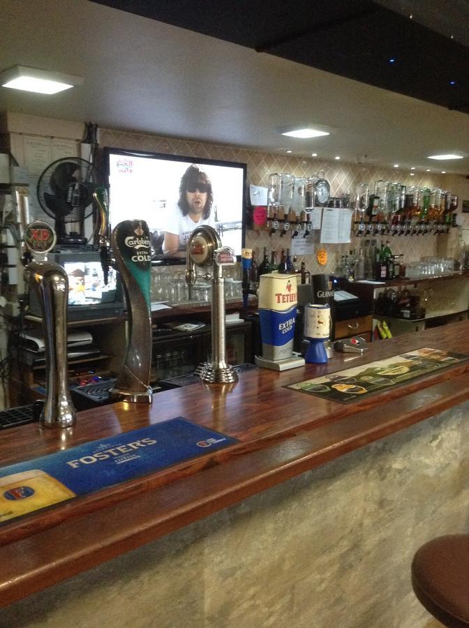 Hotel The Bear On The Square Millom Esterno foto
