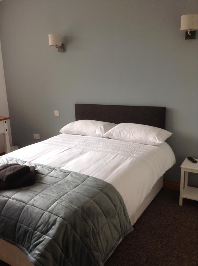 Hotel The Bear On The Square Millom Esterno foto
